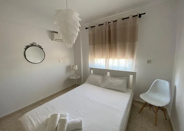Orphanides Latchi Appartement *