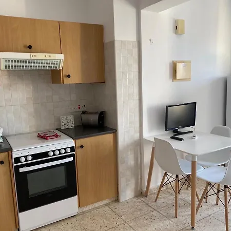 Orphanides Latchi Apartment *